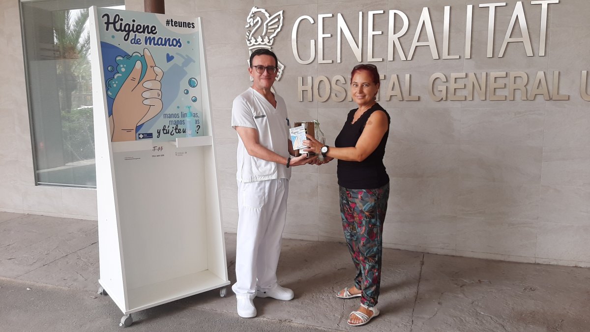 Una de las premiadas por el Hospital General de Elche