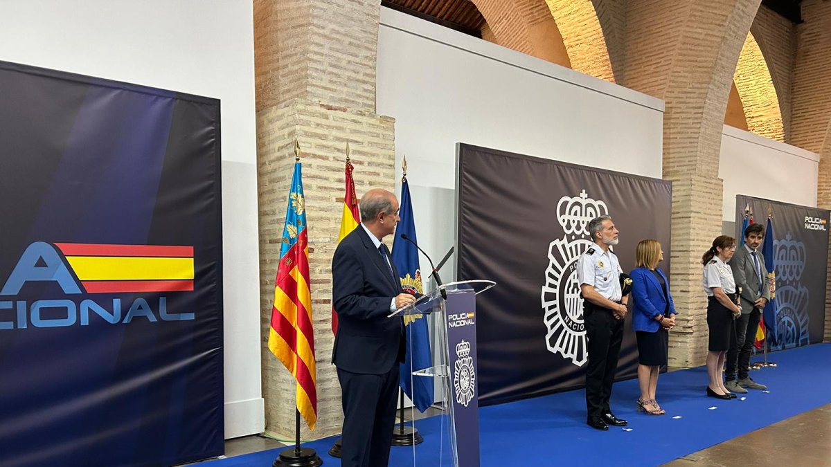 Inauguración de la exposición de la Policía Nacional.