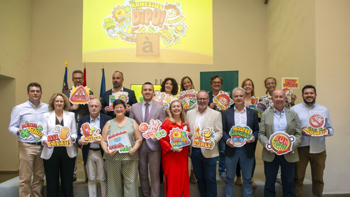 Presentación de los stickers de la Diputación de Valencia