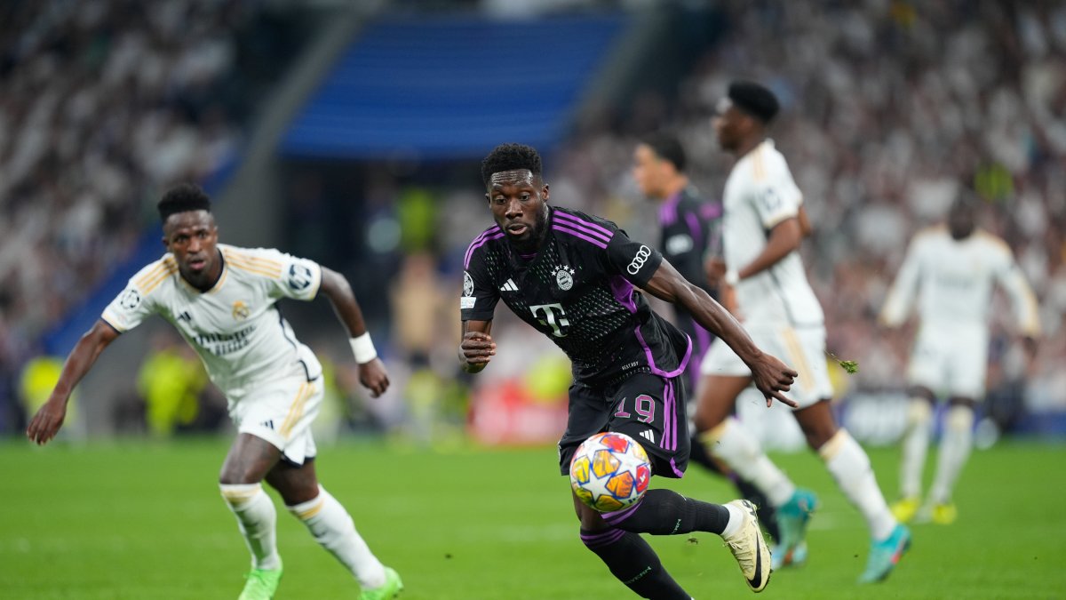 Alphonso Davies, en un partido ante el Real Madrid.