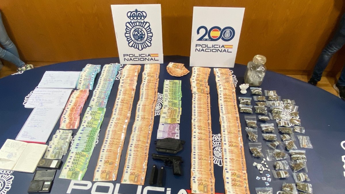 Material decomisado por la Policía Nacional