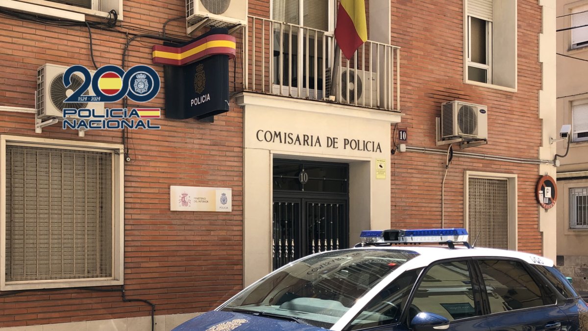 Vehículo de la Policía Nacional