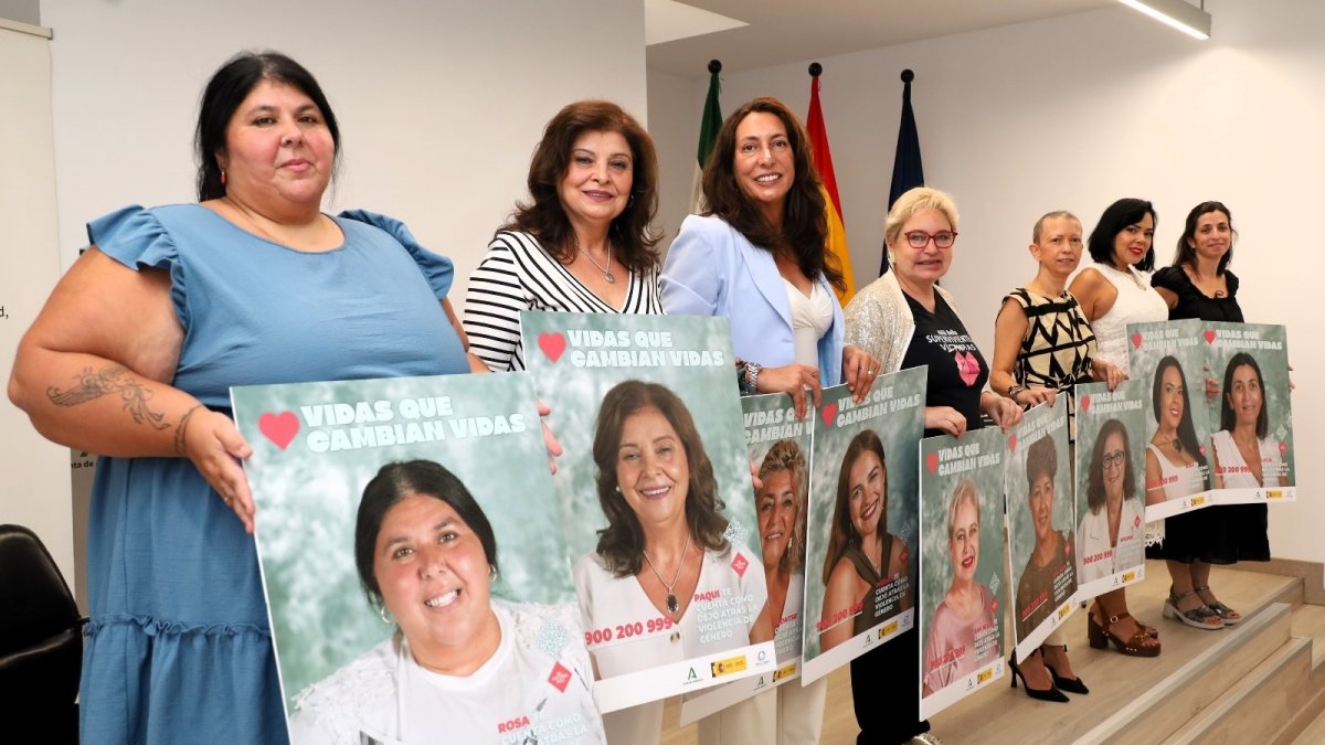 Presentación de la campaña 'Vidas que cambian vidas'.

REMITIDA / HANDOUT por JUNTA DE ANDALUCÍA
Fotografía remitida a medios de comunicación exclusivamente para ilustrar la noticia a la que hace referencia la imagen, y citando la procedencia de la imagen en la firma
23/9/2024