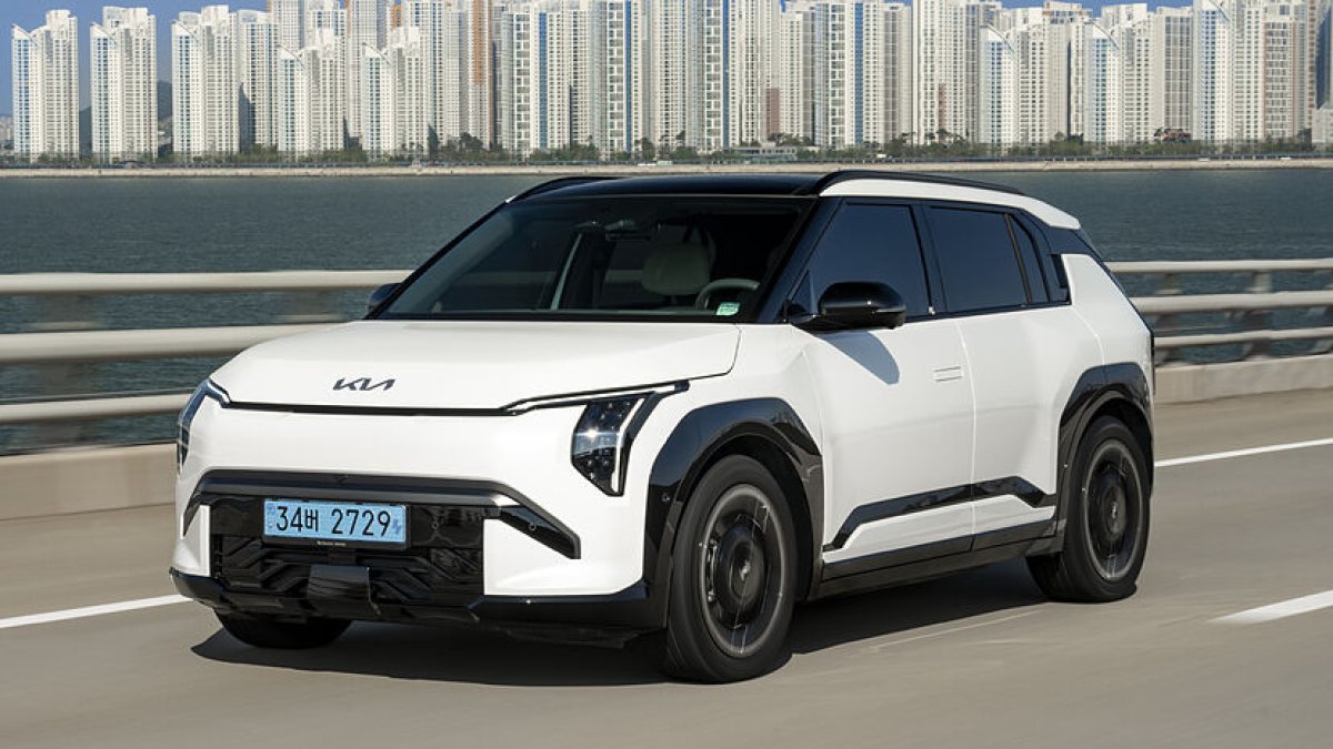 KIA EV3