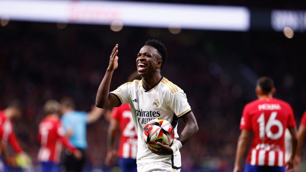 Vinicius, durante un partido contra el Atlético de Madrid.