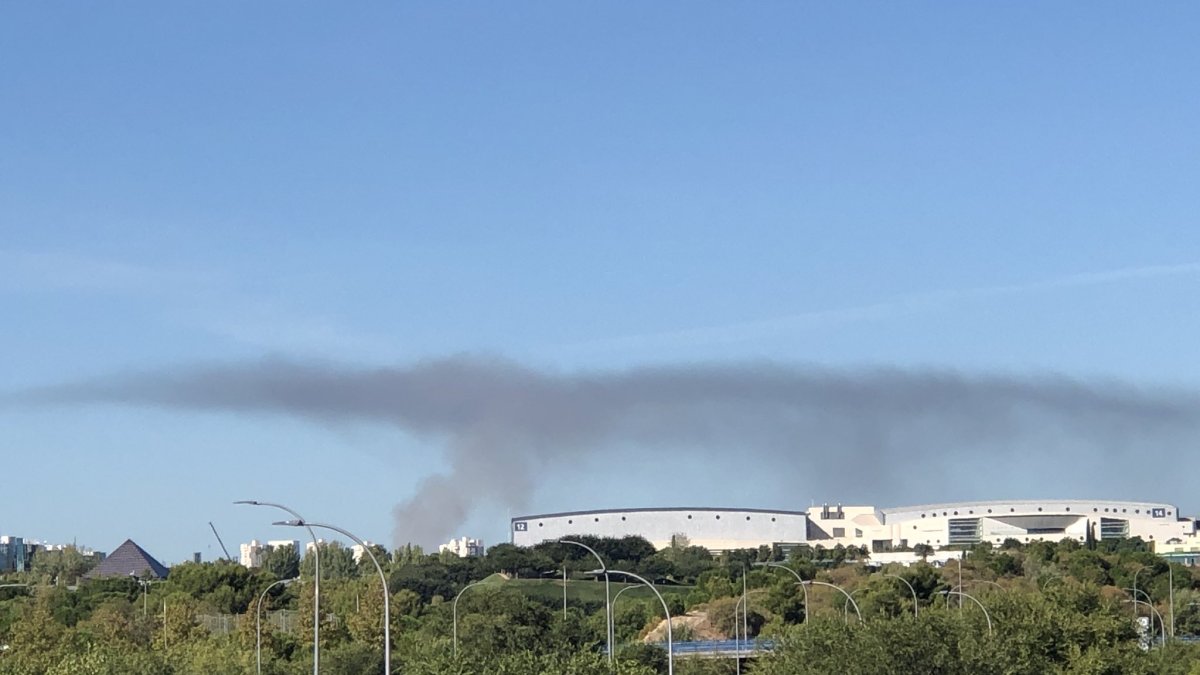 Vista del incendio en el centro de Madrid