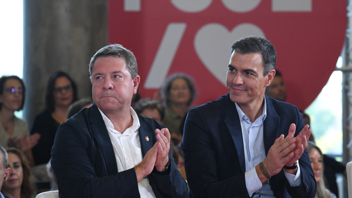 Emiliano García-Page y Pedro Sánchez durante un acto del PSOE en Castilla-La Mancha.