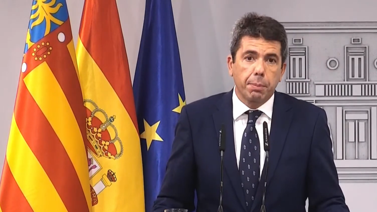 El presidente de la Generalitat Valenciana, Carlos Mazón, en la rueda de prensa de la Moncloa.