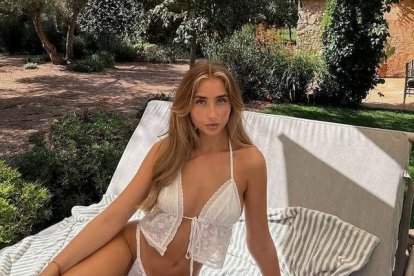 El nuevo reto de Lily Phillips en OnlyFans: acostarse con mil hombres