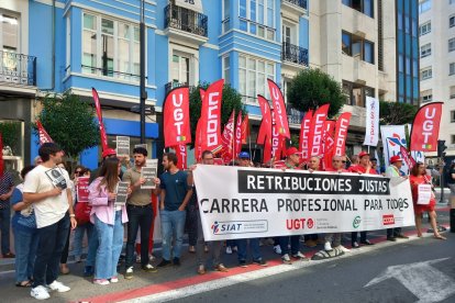 Los sindicatos SIAT, UGT, CSIF y CCOO han celebrado este miércoles una concentración frente a la Delegación de Hacienda en La Rioja
EUROPA PRESS
19/6/2024