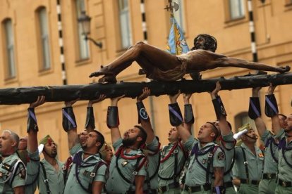 Los ataques socialistas a las procesiones con presencia legionaria olvidan otros hechos.