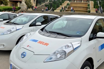 Seur y Nissan presentan su flota ecológica