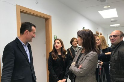 Carlos González en la inauguración del nuevo centro para enfermos mentales.