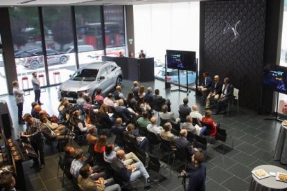 DS lanza su nueva red de venta con el DS7 Crossback