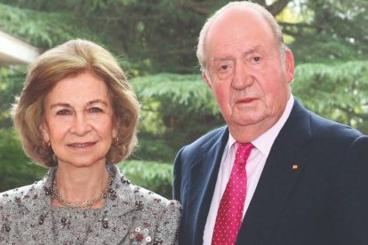 Doña Sofía y Don Juan Carlos habrían unido fuerzas.