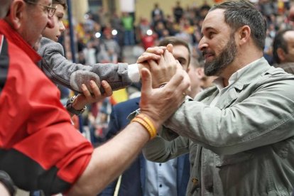 Abascal (Vox) pide en Alicante el voto socialista para echar a los separatistas