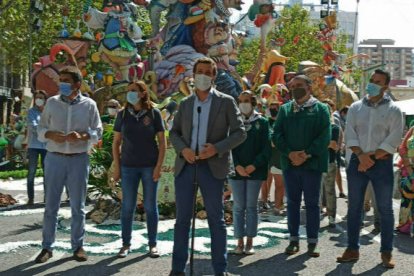 Pablo Casado e Inés Arrimadas visitan las Fallas de Valencia