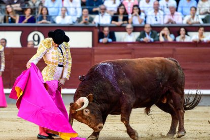 Feria de Otoño 5ª. Castaño, Ortega y Aguado se estrellan con mansos de El Pilar