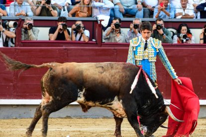 Cuarta feria de Otoño: Castella y Ureña triunfan sin cortar orejas