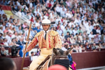 2ª San Isidro. Toros encastados de Fuente Ymbro, triunfo de Román y mucho mérito