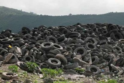 Los neumáticos usados pueden salvar la vida de miles de moteros