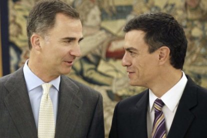 Felipe VI y Pedro Sánchez.