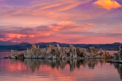 El Lago Mono está en California.