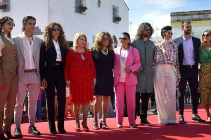 La familia Flores en la inauguración del Centro Cultural Lola Flores en Jerez de la Frontera (Cádiz).