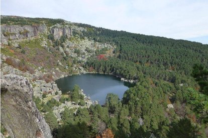 Parque Natural de  La Laguna Negra en Soria