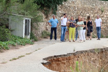 Miembros de la Diputació y ayuntamiento de Llaurí