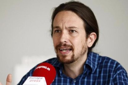 Los archivos vuelven a jugarle una mala pasada al líder de Podemos.