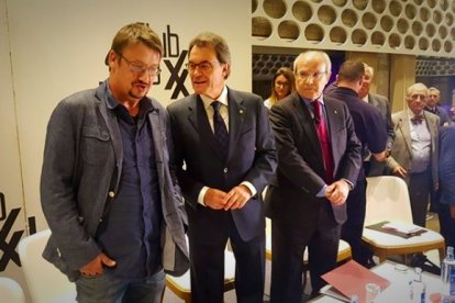 Artur Mas, entre Domenechs y Montilla, ayer en Madrid