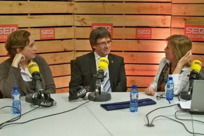 Nierga, Puigdemont y Colau en enero de 2017