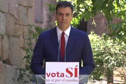 Pedro Sánchez durante aquella comparecencia en la que pidió la dimisión del ministro.