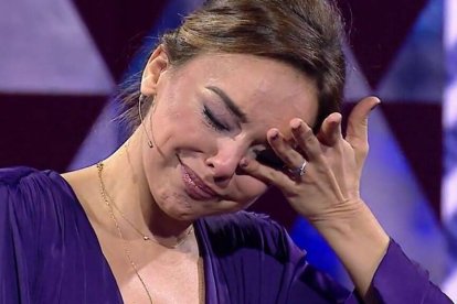 Chenoa, afectada en una aparición televisiva