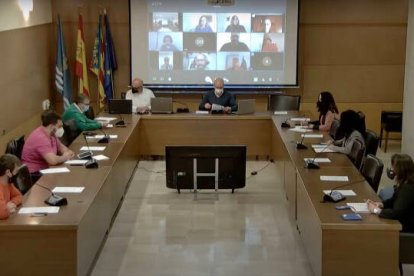 Pleno urgente del Ayuntamiento de de Tavernes de la Valldigna.