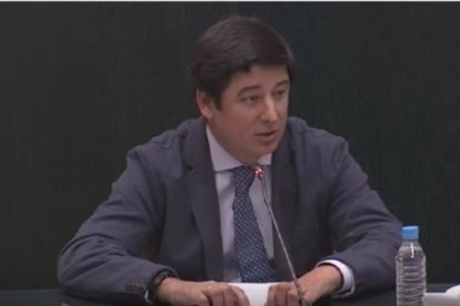 Borja Fanjul durante su intervención en el Pleno.