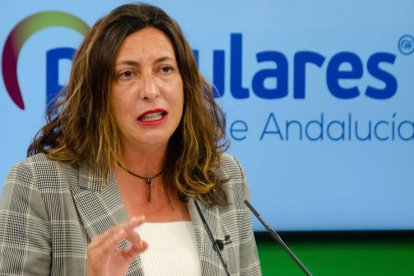 La secretaria general del PP andaluz, Loles López.