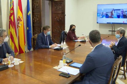 Encuentro del president de la Generalitat, Ximo Puig, con con los presidentes de las autoridades portuarias de València, Castellón y Alicante, el presidente de Puertos del Estado y el conseller de Política Territorial, Obras Públicas y Movilidad