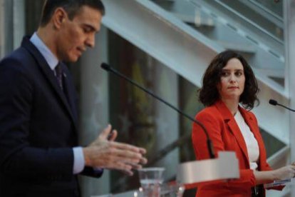 Díaz Ayuso y Sánchez, en la 'cumbre' celebrada en la sede autonómica de Sol en septiembre de 2020