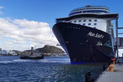 La capital alicantina recupera el turismo de cruceros