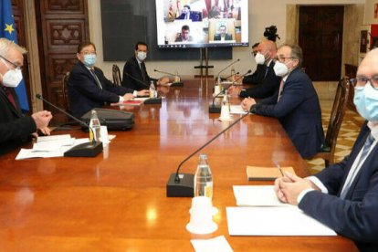 Reunión entre la Generalitat y los Ayuntamientos