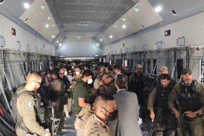 Último vuelo desde Dubái, procedente de Kabul, de la operación de evacuación española.