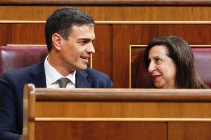 Pedro Sánchez y Margarita Robles