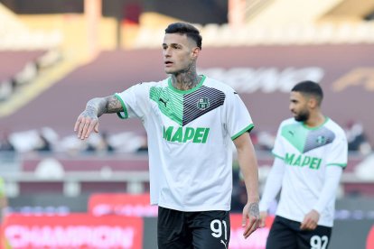 Gianluca Scamacca durante un partido con el Sassuolo esta temporada.