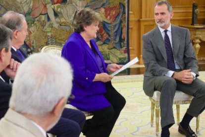 El Rey, este jueves, con los miembros del Tribunal de Cuentas.