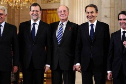 Juan Carlos I, con todos los presidentes del Gobierno, salvo Pedro Sánchez.