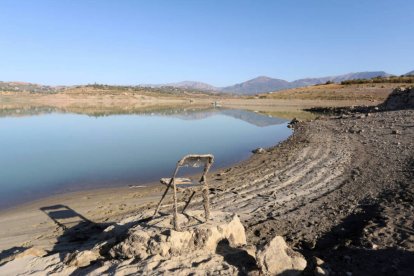 Pantano de La Viñuela situado en el término de Vélez Málaga, al 12% de su capacidad.