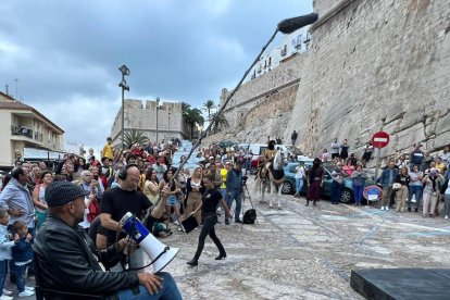 Imagen de una de estas expercias para los turistas y visitantes - AYUNTAMIENTO DE PEÑÍSCOLA