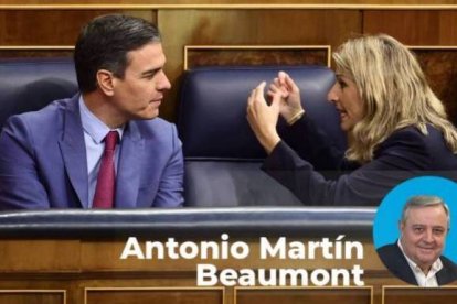 Sánchez y Díaz gesticulan en la bancada del Gobierno en el Congreso.